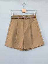 Load image into Gallery viewer, Culotte Shorts with Belt