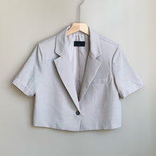 Load image into Gallery viewer, Short Sleeve Cropped Blazer