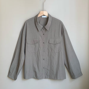 Loose Fit 2-pocket Shirt