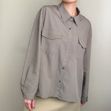 Load image into Gallery viewer, Loose Fit 2-pocket Shirt