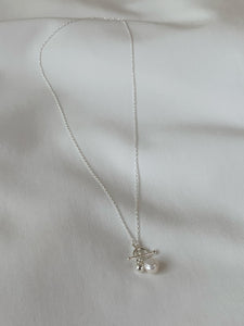 JOEY Baroque Pearl T-bar Necklace